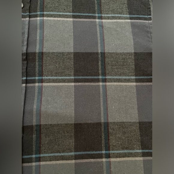 Julian and Mark Plaid Flannel Cotton Stretch Shirt - Picture 3 of 9